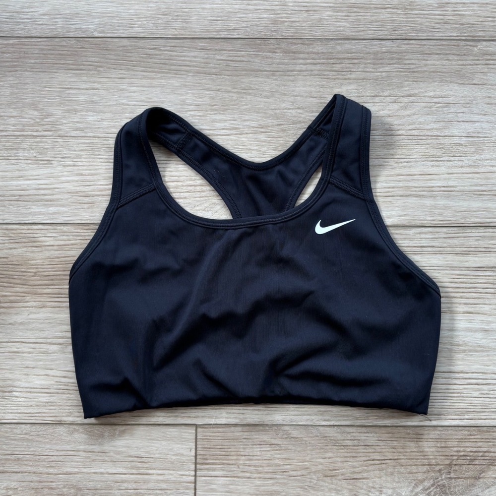 Nike Womens Swoosh Racerback Sports Bra Black Medium Impact 827999-010 Size M